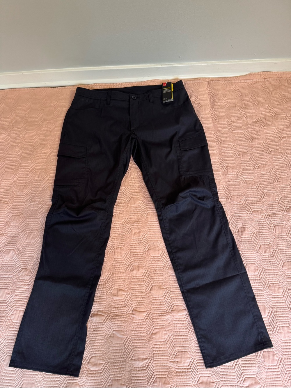 Under Armour Black Men's Cargo Pants